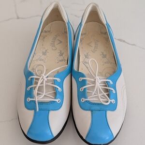 Vintage Callaway Ladies golf shoes, blue half lace cleats, size 6.5